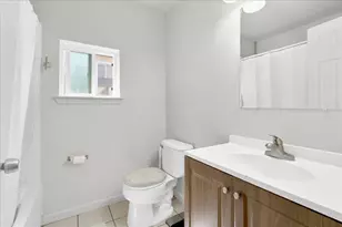 23 Capitol St, Salinas, CA 93901 - Photo 12