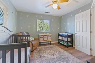 5367 Rosswood Ln, Redding, CA 96001 - Photo 22