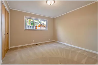 23492 Sunset Dr, Los Gatos, CA 95033 - Photo 16