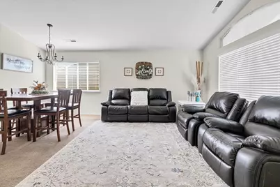 715 Skinner St, Soledad, CA 93960 - Photo 6