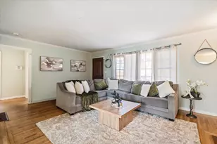 9401 Castlewood St, Oakland, CA 94605 - Photo 6