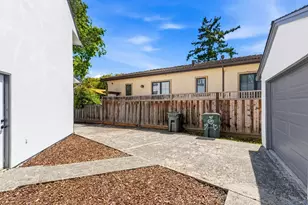 2331 Carmel Dr, Palo Alto, CA 94303 - Photo 80