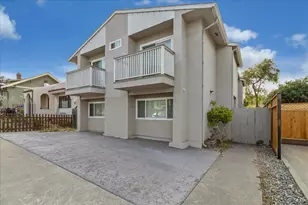 618 Forest Ave, Pacific Grove, CA 93950 - Photo 2