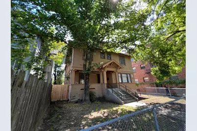 722 N San Joaquin St, Stockton, CA 95202 - Photo 2