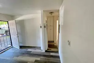 1302 Holt St, Stockton, CA 95203 - Photo 8