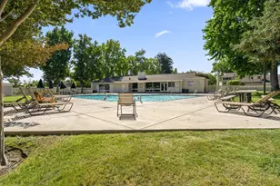 1229 Picasso Dr, Sunnyvale, CA 94087 - Photo 38