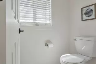 1048 Stillspring Dr, Vacaville, CA 95687 - Photo 36