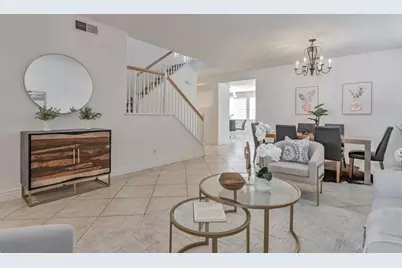 1048 Stillspring Dr, Vacaville, CA 95687 - Photo 2