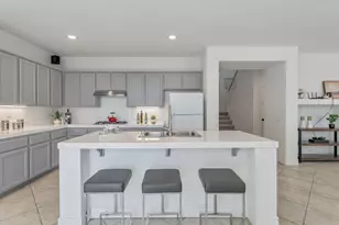 1048 Stillspring Dr, Vacaville, CA 95687 - Photo 12