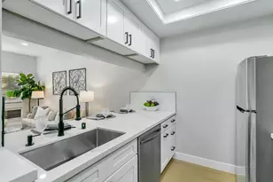 1704 Bevin Brook Dr, San Jose, CA 95112 - Photo 12