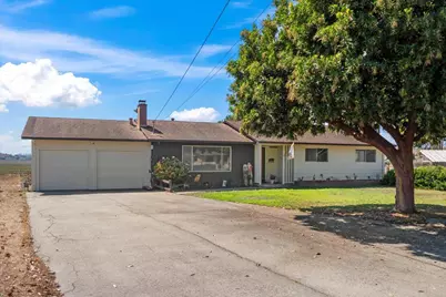 22 Easton Rd, Royal Oaks, CA 95076 - Photo 1