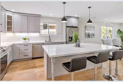 1372 Davis St, San Jose, CA 95126 - Photo 1