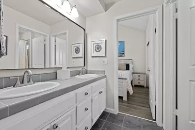 441 Tierra Del Sol, Hollister, CA 95023 - Photo 32