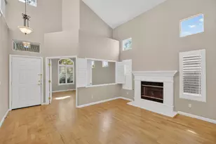 5817 Spring Flower Dr, Elk Grove, CA 95757 - Photo 12