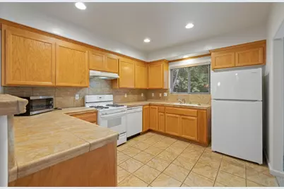 33 Edgewood Way, Santa Cruz, CA 95060 - Photo 12