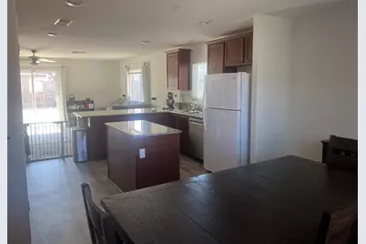 812 Reisling, Coalinga, CA 93210 - Photo 4