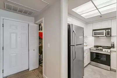 411 Park Ave 106, San Jose, CA 95110 - Photo 8