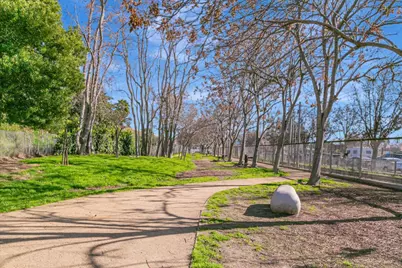 411 Park Ave 106, San Jose, CA 95110 - Photo 38