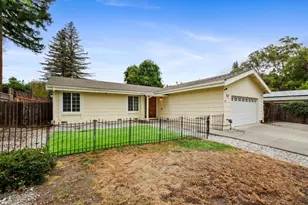 1091 Century Dr, Napa, CA 94558 - Photo 2