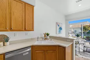 2044 Folle Blanche Dr, San Jose, CA 95135 - Photo 14