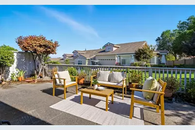 2044 Folle Blanche Dr, San Jose, CA 95135 - Photo 28