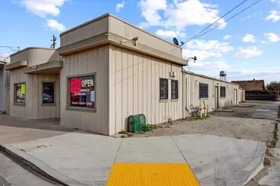 136 Dixi St, Soledad, CA 93960 - Photo 4