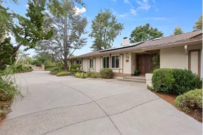 1430 Lakeview Dr, Hillsborough, CA 94010 - Photo 1