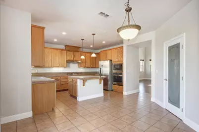 9987 Spring View Way, Elk Grove, CA 95757 - Photo 12