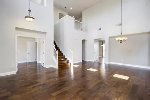 9987 Spring View Way, Elk Grove, CA 95757 - Photo 6