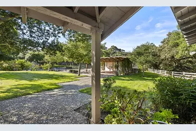 547 Mission Vineyard Rd, San Juan Bautista, CA 95045 - Photo 10