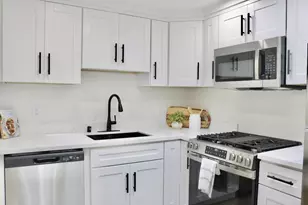 214 S 22nd St, San Jose, CA 95116 - Photo 22