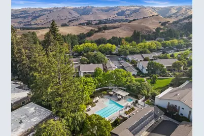 5437 Cribari Grn, San Jose, CA 95135 - Photo 36