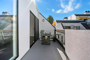 831 Balboa Ln, Foster City, CA 94404 - Photo 14