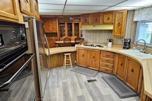 556 Millpond Dr 556, San Jose, CA 95125 - Photo 14