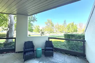 101 Shorebird Cir, Redwood City, CA 94065 - Photo 6