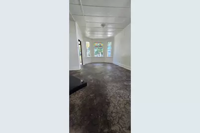 375 South St, Hollister, CA 95023 - Photo 6