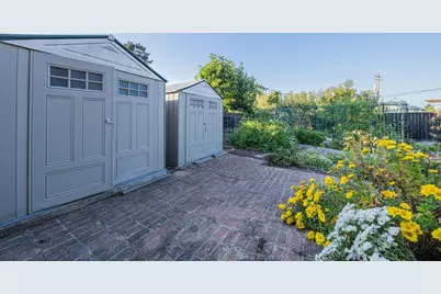 22720 Picador Dr, Salinas, CA 93908 - Photo 32