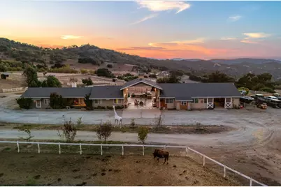 350 San Benancio Rd, Salinas, CA 93908 - Photo 2