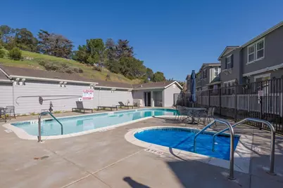 1100 Live Oak Way 1104, Belmont, CA 94002 - Photo 10