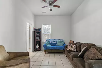 402 S 3rd St, King City, CA 93930 - Photo 6