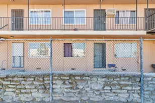 748 Clara St, Oakland, CA 94603 - Photo 2