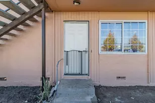 748 Clara St, Oakland, CA 94603 - Photo 6