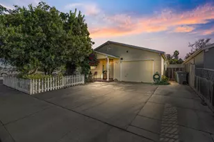 601 Chaparral Ct, Hollister, CA 95023 - Photo 1