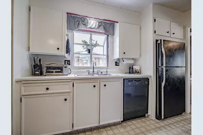 300 Plum St 23, Capitola, CA 95010 - Photo 16