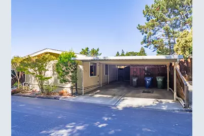 300 Plum St 23, Capitola, CA 95010 - Photo 2