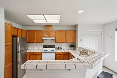 1612 Parkview Green Cir, San Jose, CA 95131 - Photo 40