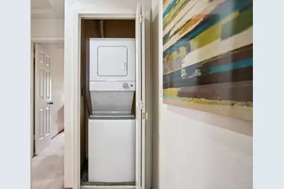 1612 Parkview Green Cir, San Jose, CA 95131 - Photo 76