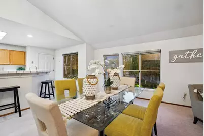 1612 Parkview Green Cir, San Jose, CA 95131 - Photo 10