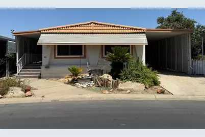 2706 W Ashlan Ave 46, Fresno, CA 93705 - Photo 1