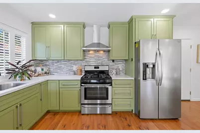 32395 Sheffield Ln, Union City, CA 94587 - Photo 10